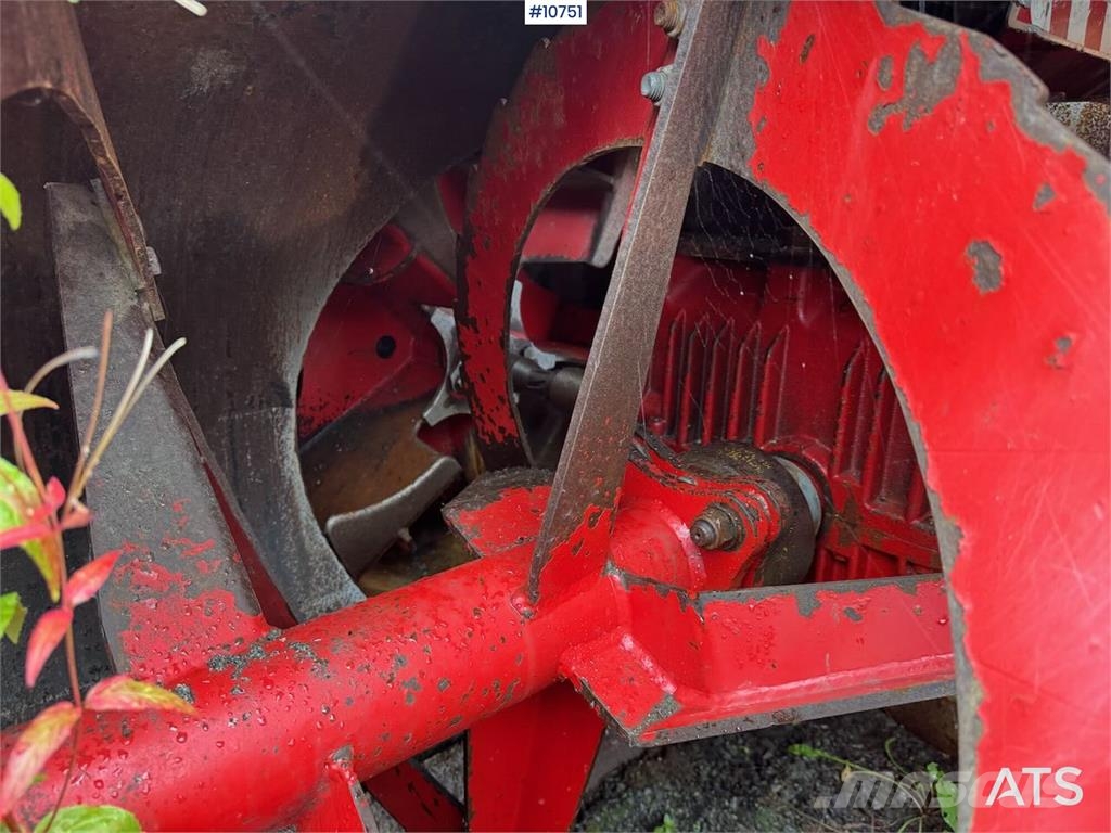 Igland SB 2690 Snow blades and plows