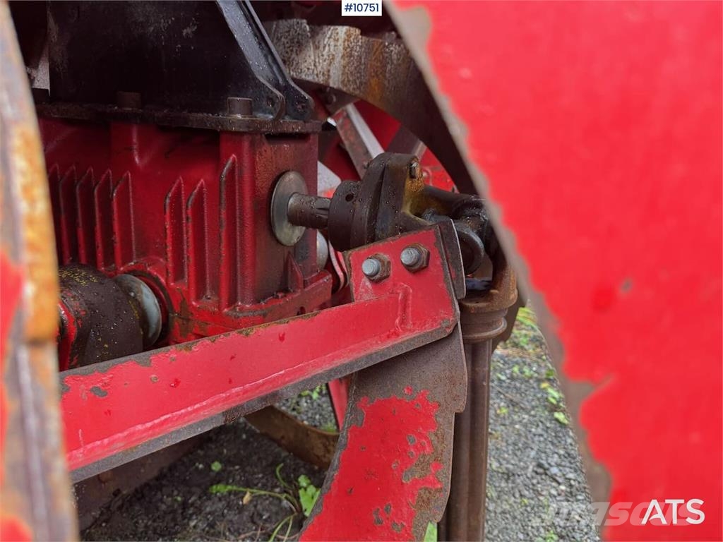 Igland SB 2690 Snow blades and plows