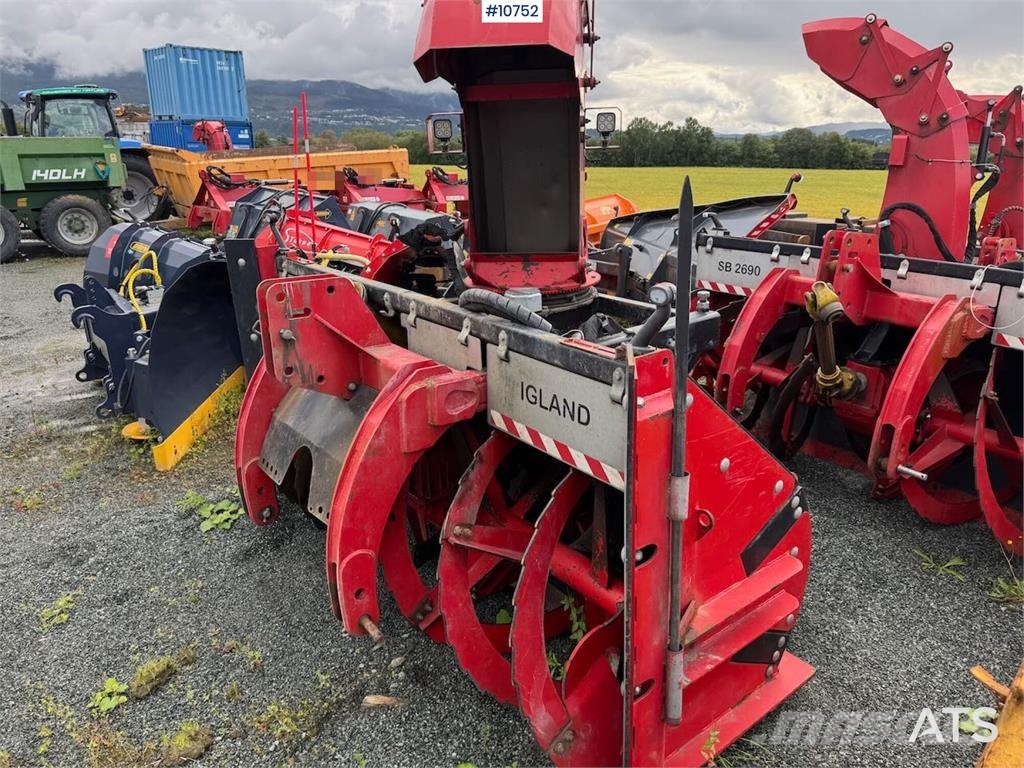 Igland SB 2690 Snow blades and plows