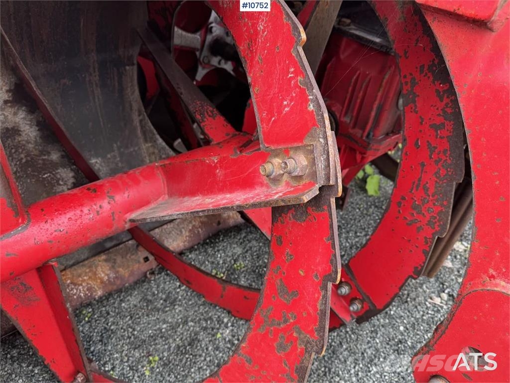 Igland SB 2690 Snow blades and plows