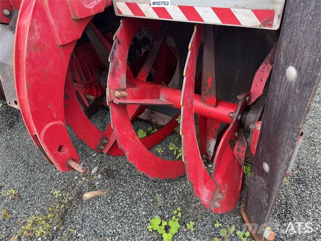 Igland SB 2690 Snow blades and plows