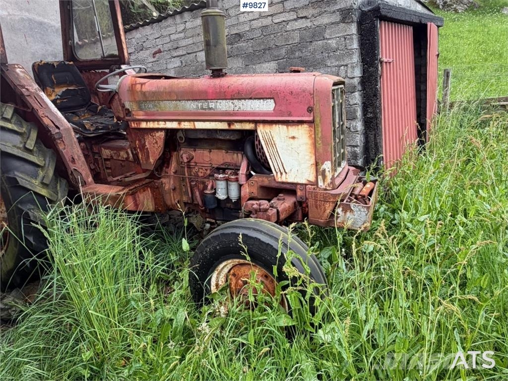 International 374 Trattori