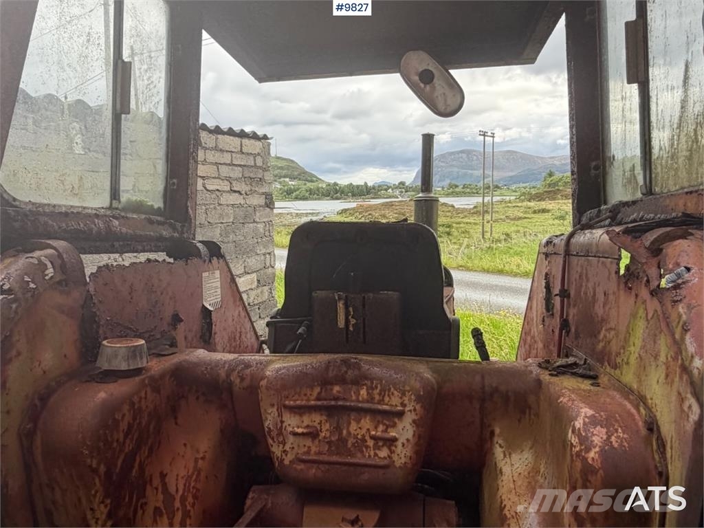 International 374 Trattori