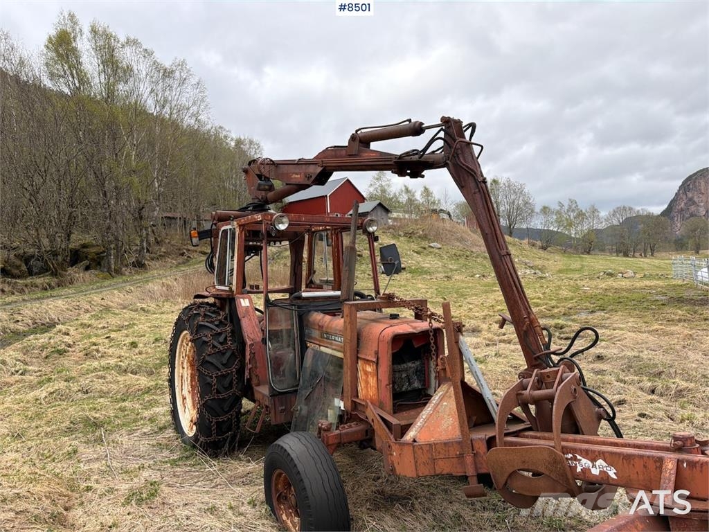 International 674 Trattori
