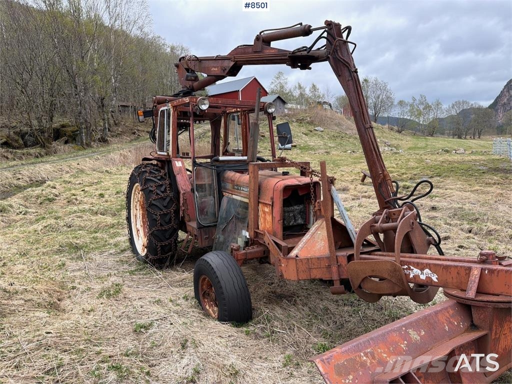 International 674 Trattori