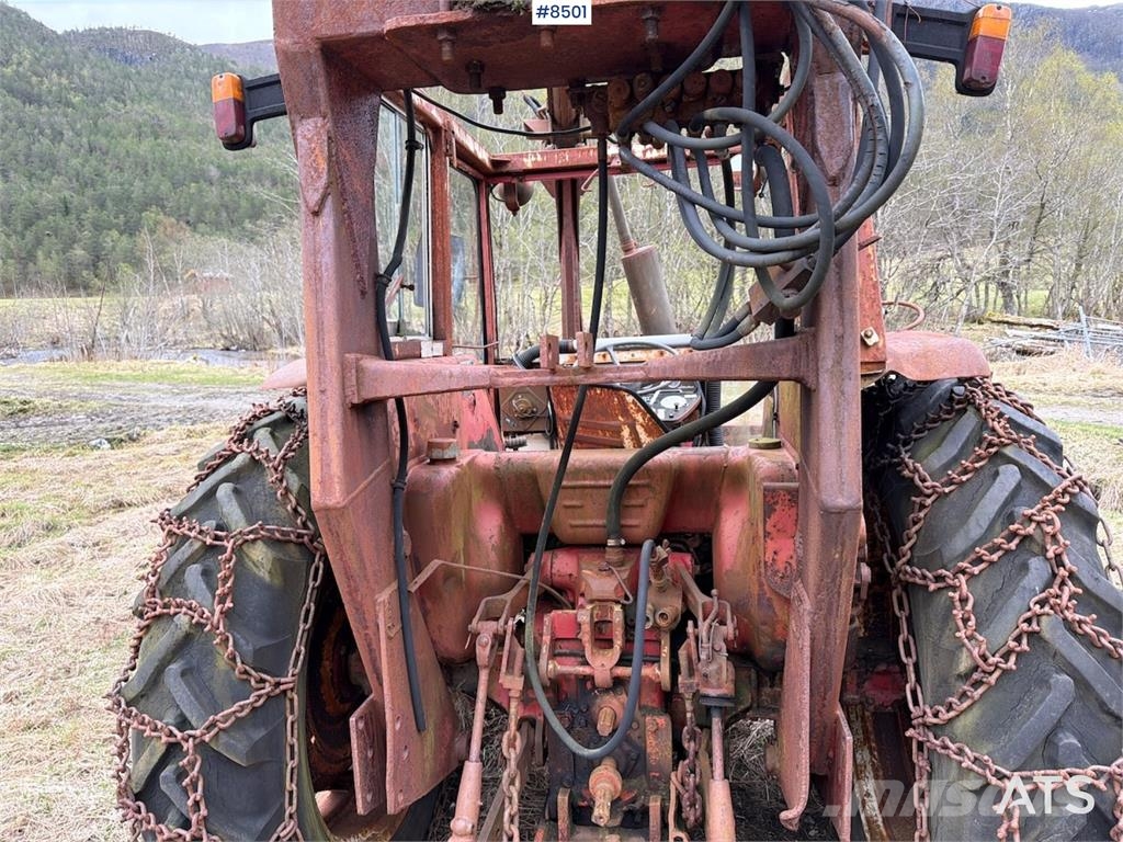 International 674 Trattori