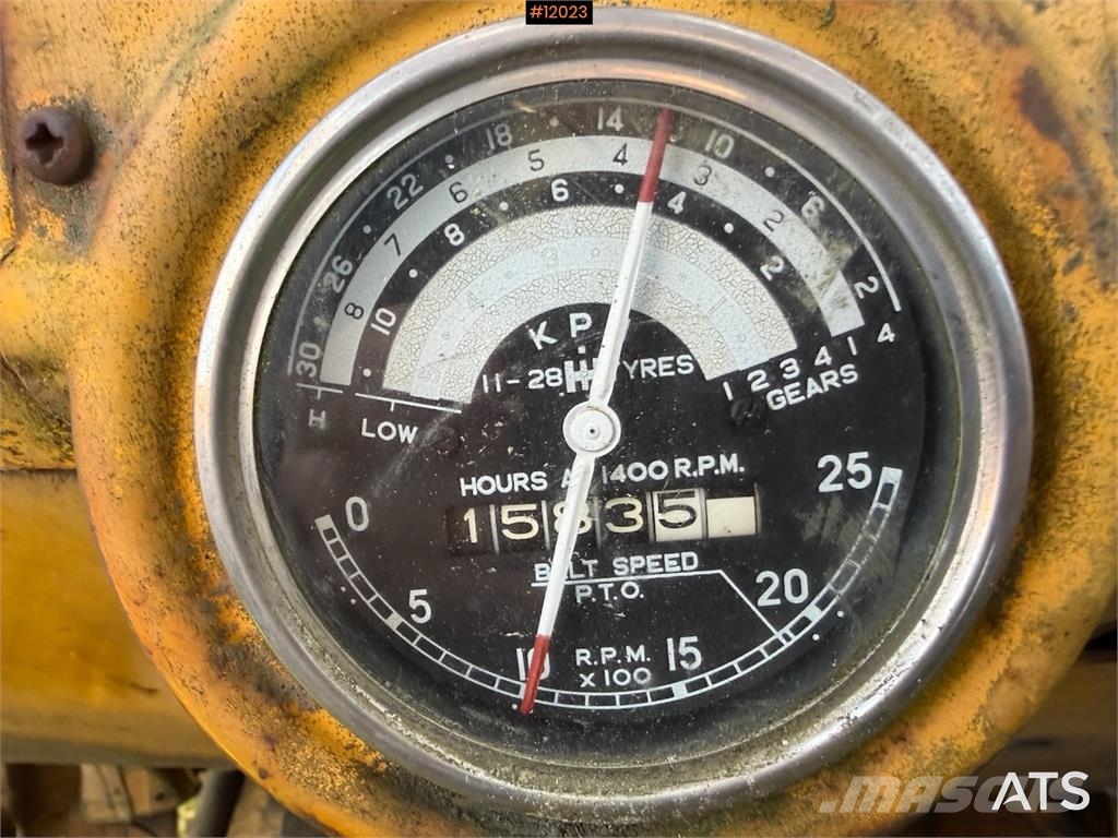 International Harvester 276 Трактори