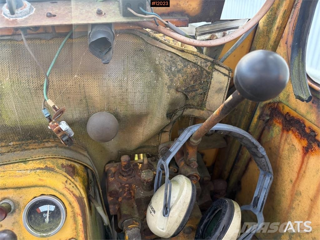 International Harvester 276 Трактори