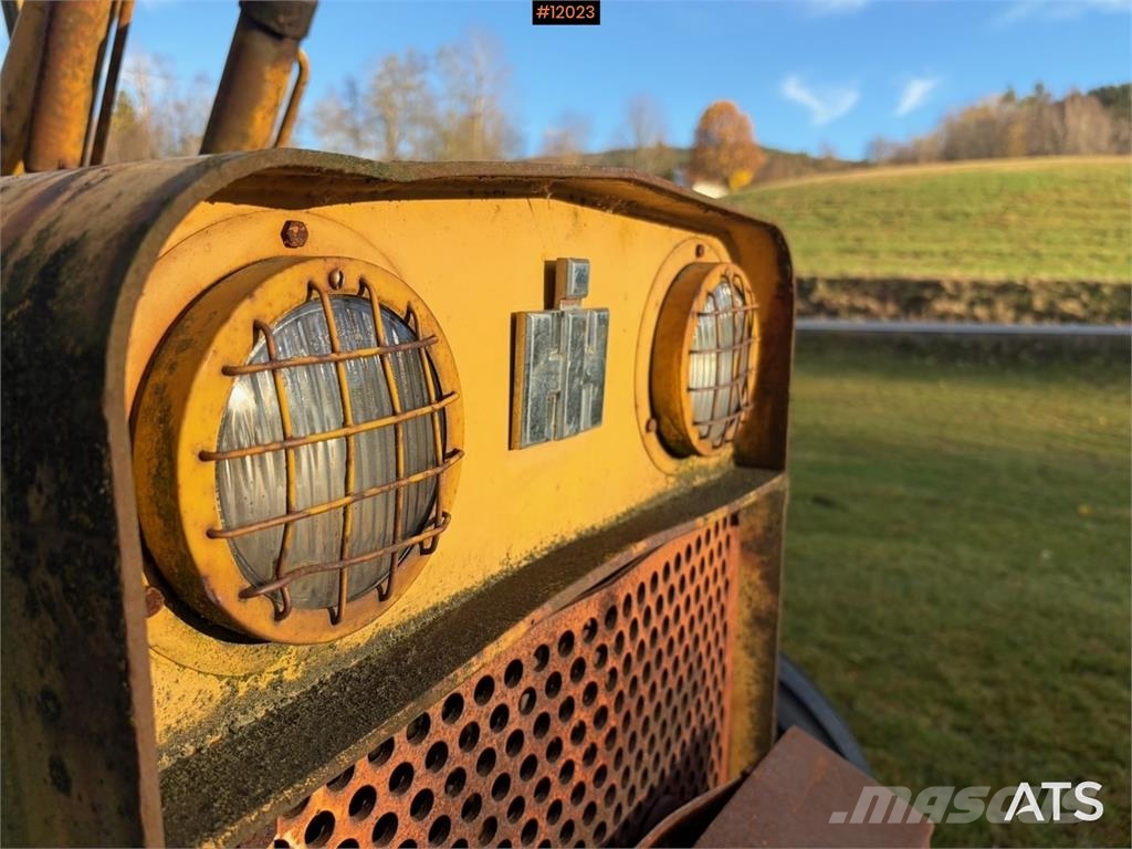 International Harvester 276 Трактори