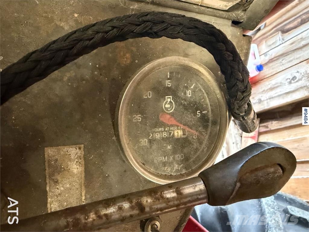 International Harvester 444 Tratores Agrícolas usados