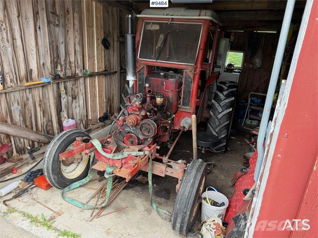 International Harvester 444 Tratores Agrícolas usados