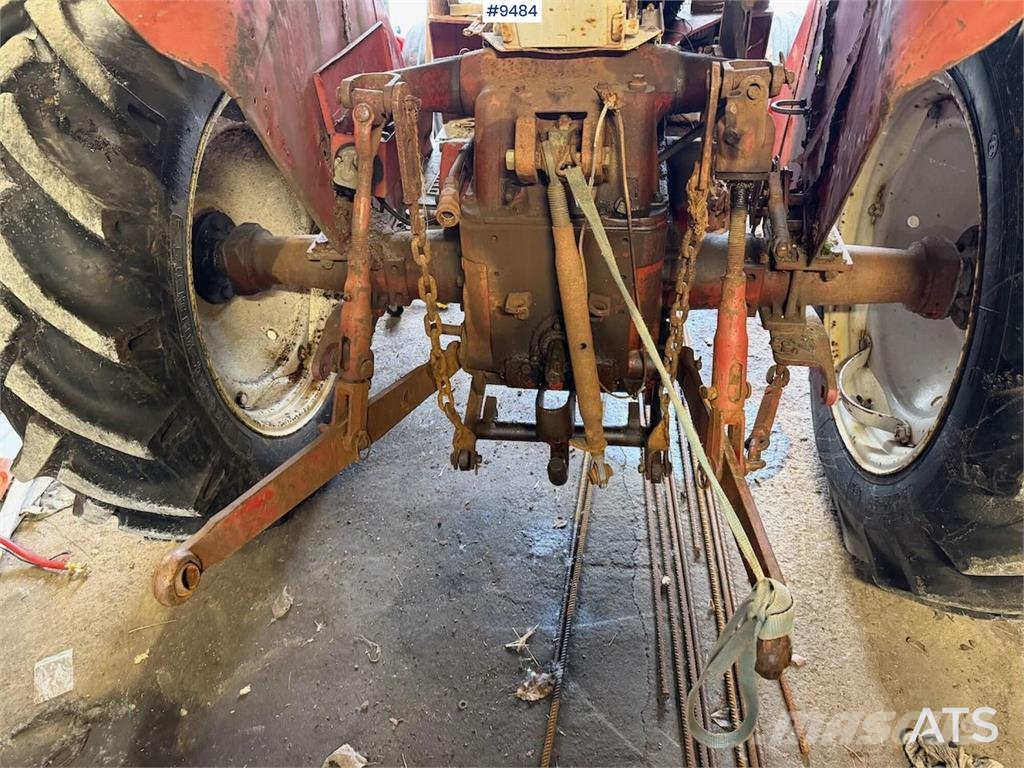 International Harvester 444 Tratores Agrícolas usados