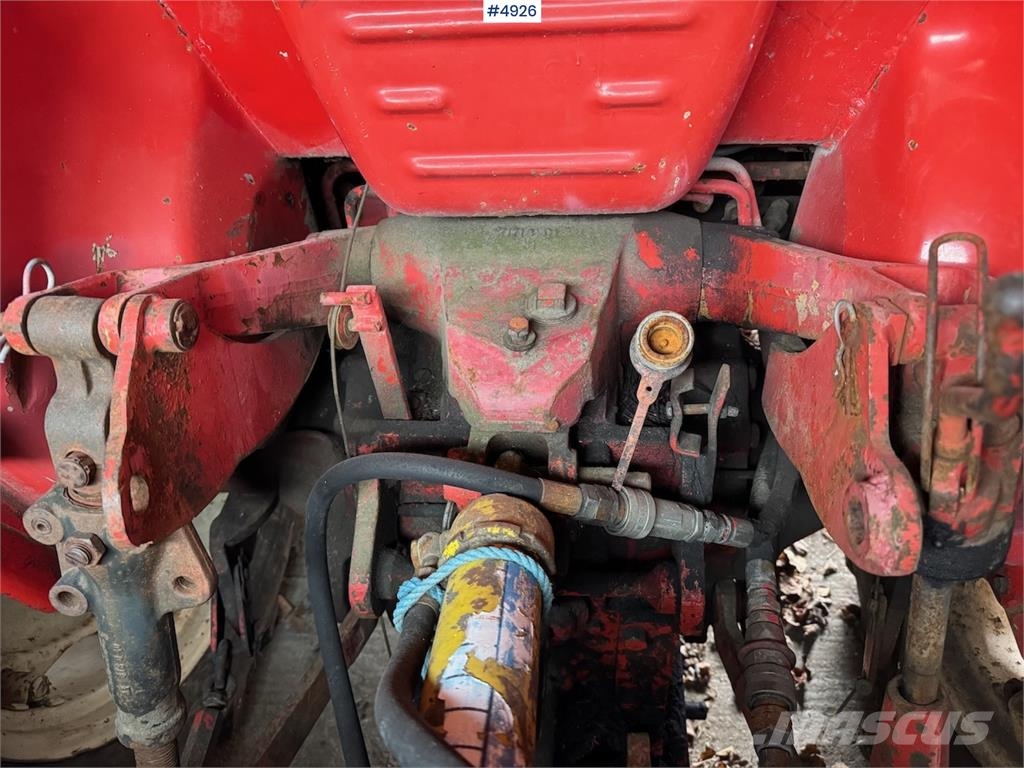 International Harvester 454 Tractors