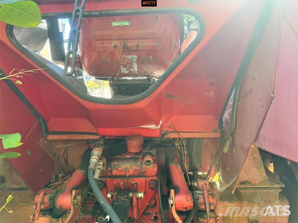 International Harvester 844 S Traktorer