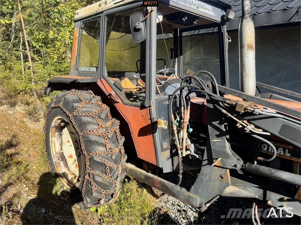 International Harvester 844 S Traktorer