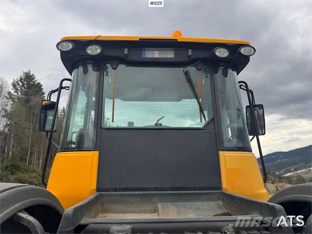 JCB Fastrac 3230 Traktorit