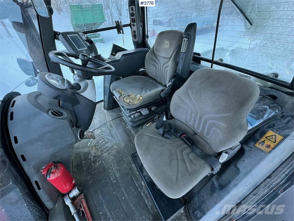 JCB Fastrac 8250 Tratores