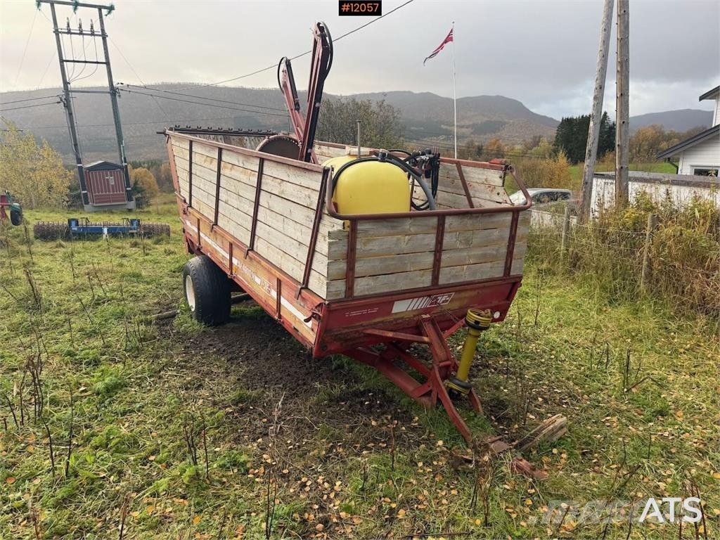 JF AV 4900 معدات أخرى للحصاد