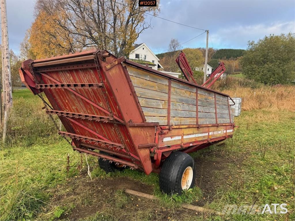 JF AV 4900 معدات أخرى للحصاد