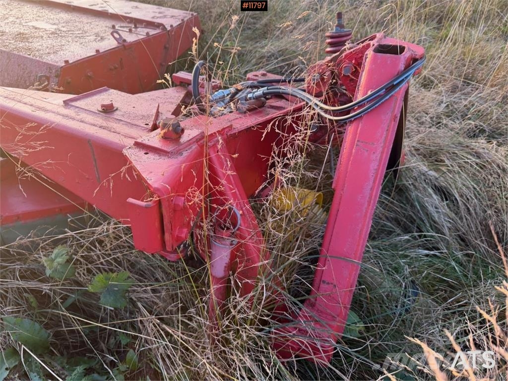 JF CM 1900 مثاقيب