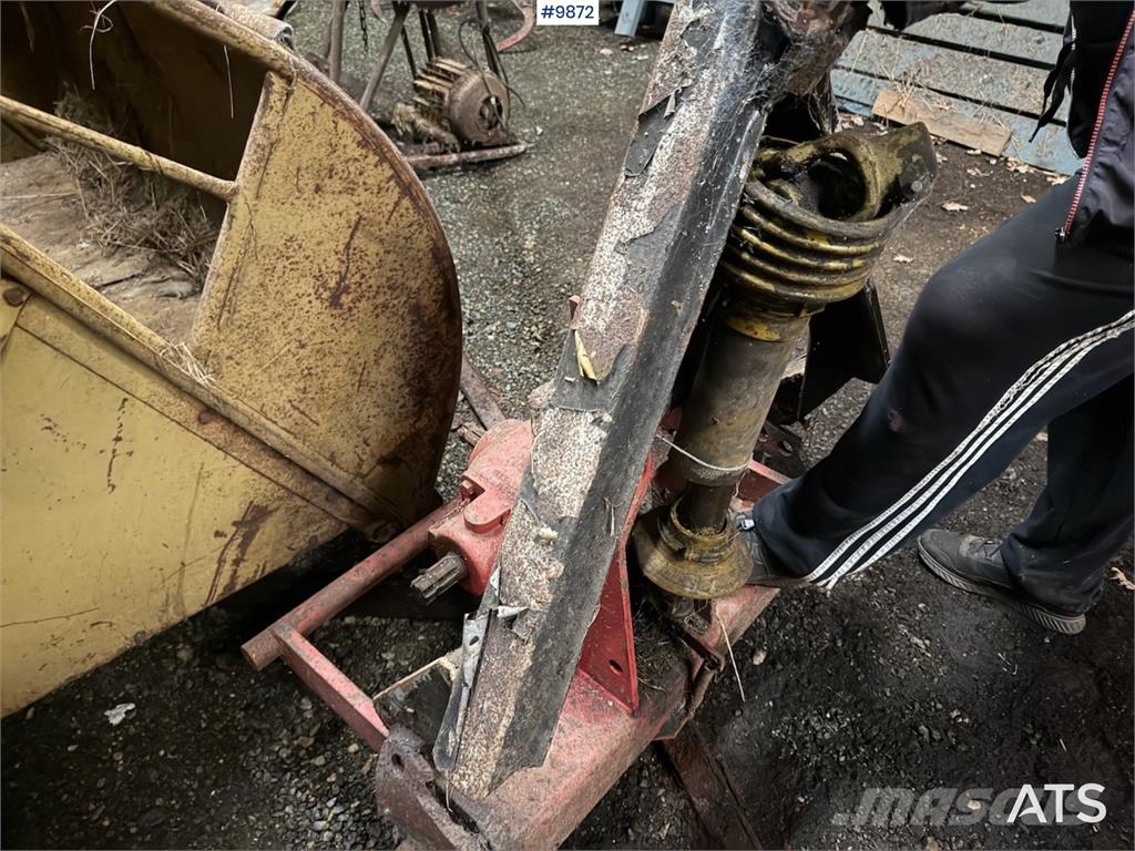 JF Universal FH 113 Fôrhøster Інше збиральне обладнання