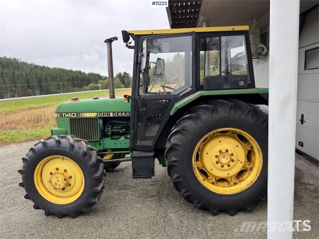 John Deere 1140 Traktori