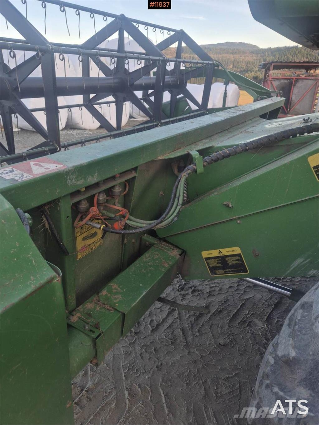 John Deere 1157 聯合收穫機