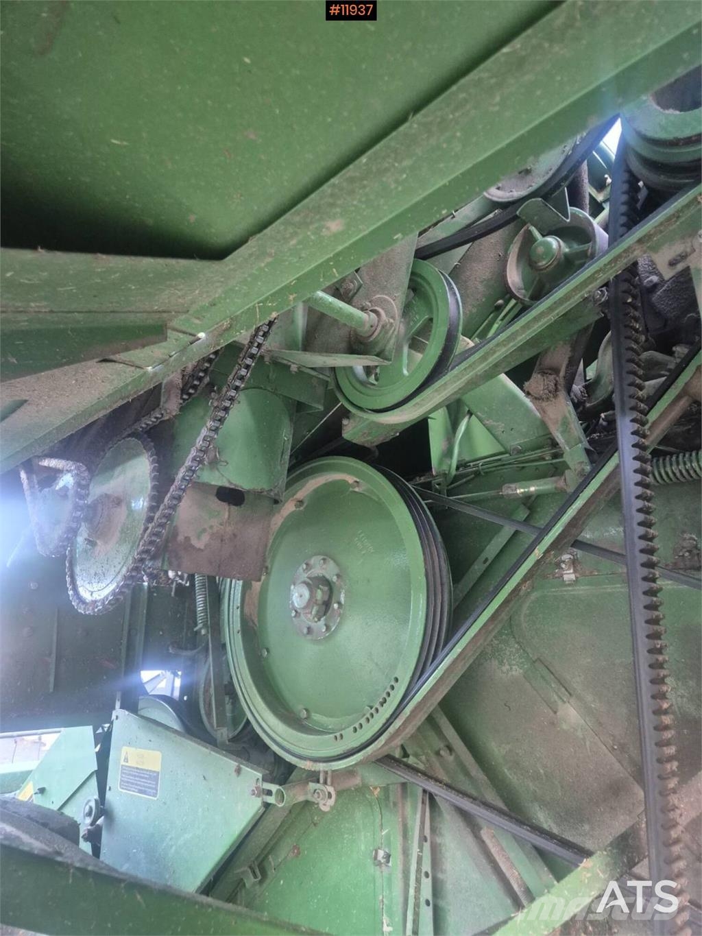John Deere 1157 聯合收穫機