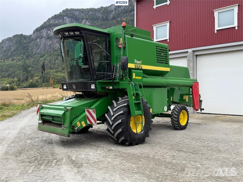 John Deere 1170 Tresker Leikkuupuimurit