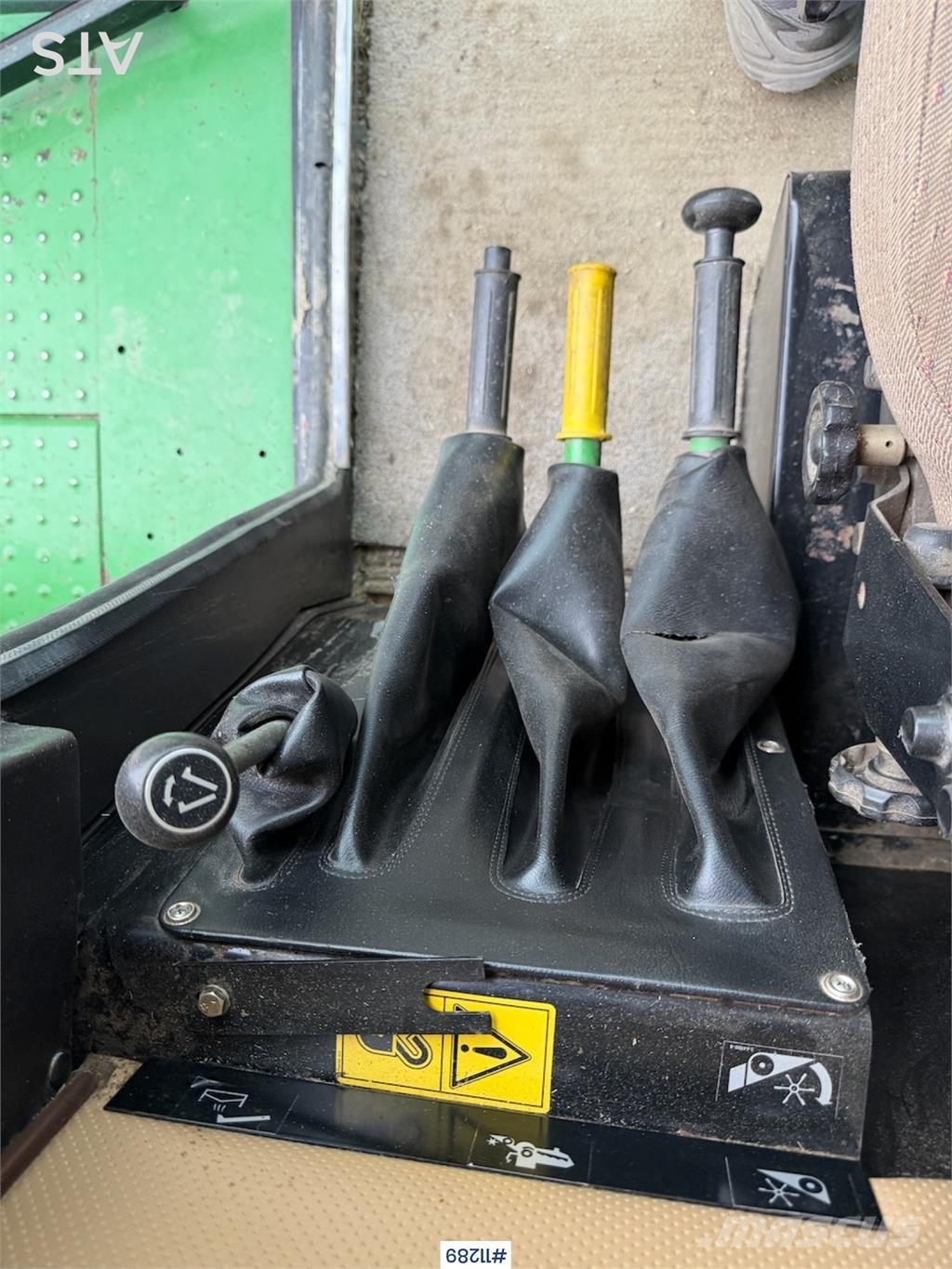 John Deere 1170 Tresker Leikkuupuimurit