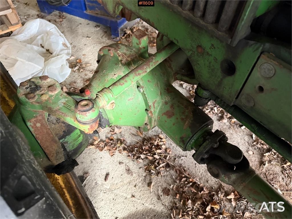 John Deere 1630 Traktori