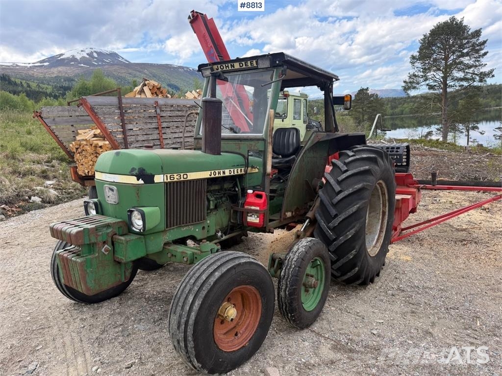 John Deere 1630 Трактори