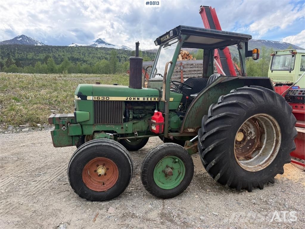 John Deere 1630 Трактори