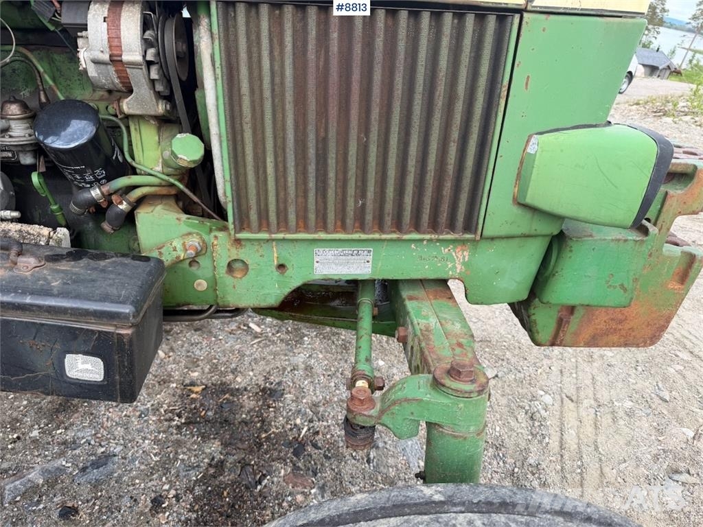 John Deere 1630 Трактори