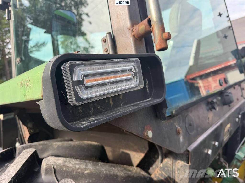 John Deere 1640 الجرارات