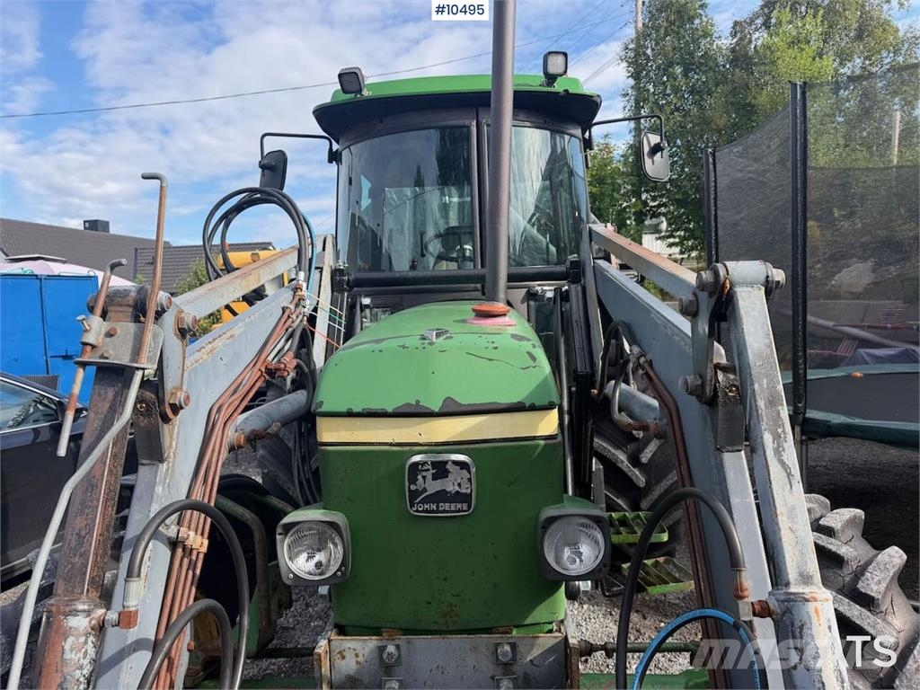 John Deere 1640 الجرارات