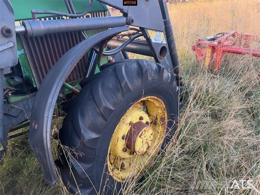 John Deere 1640 الجرارات