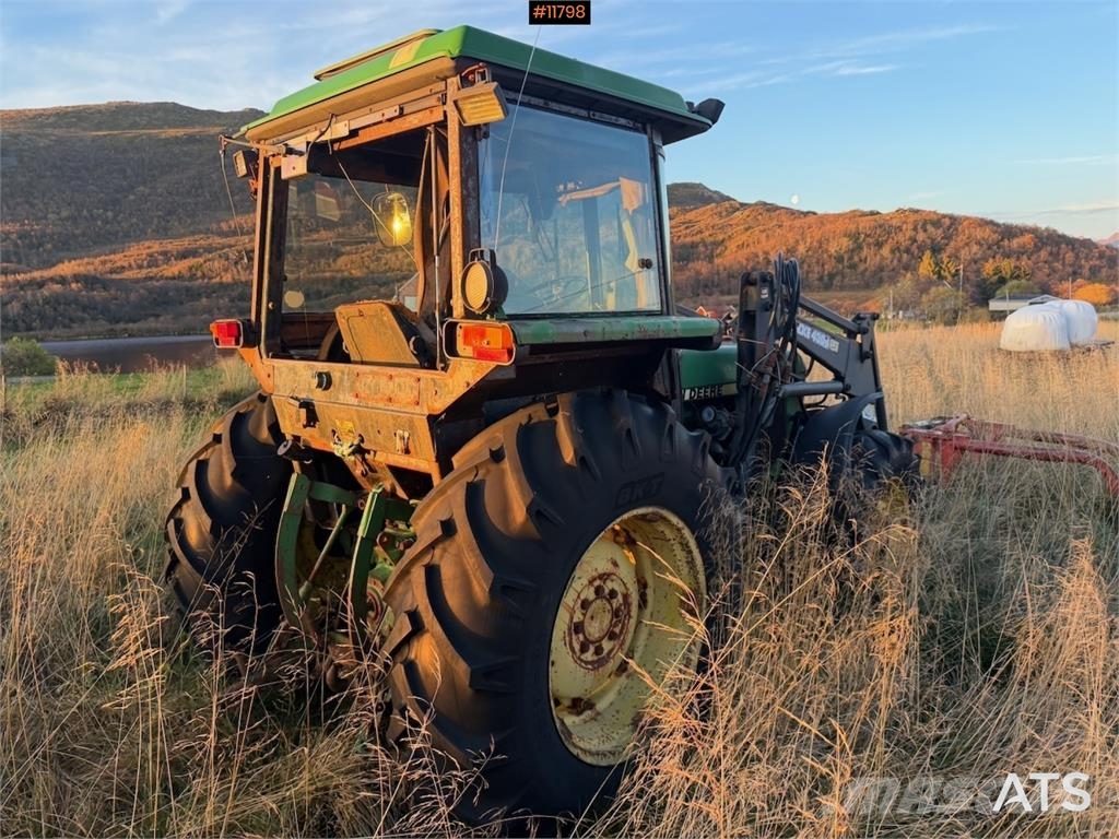 John Deere 1640 الجرارات