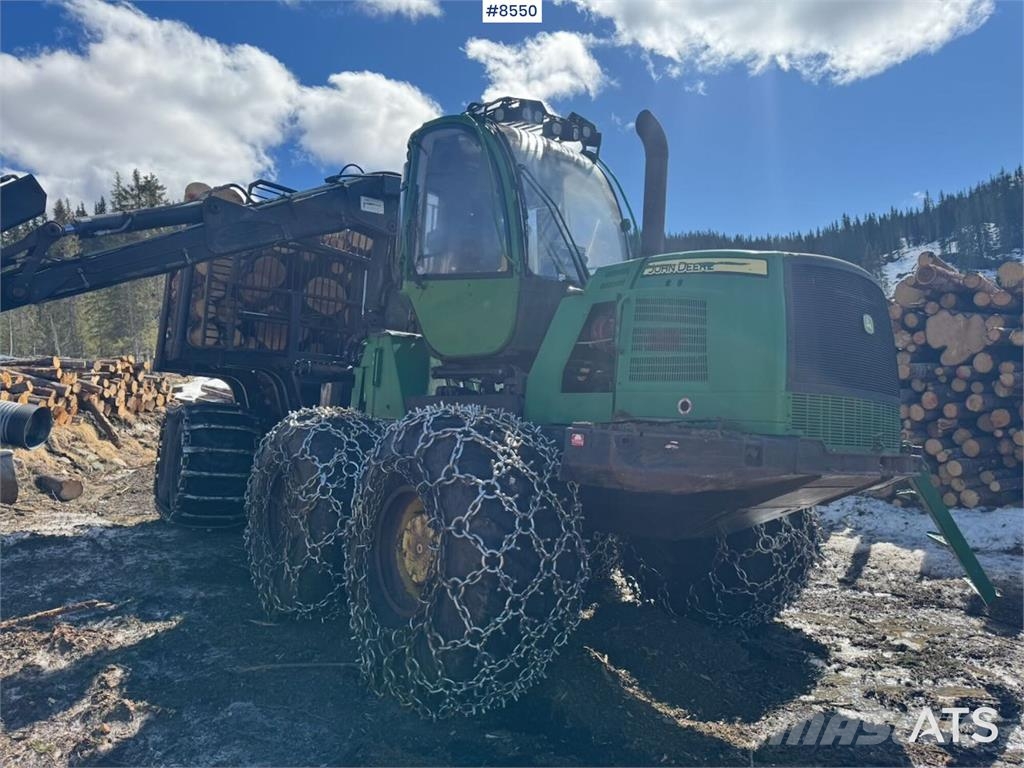 John Deere 1910E Kuormatraktorinosturit