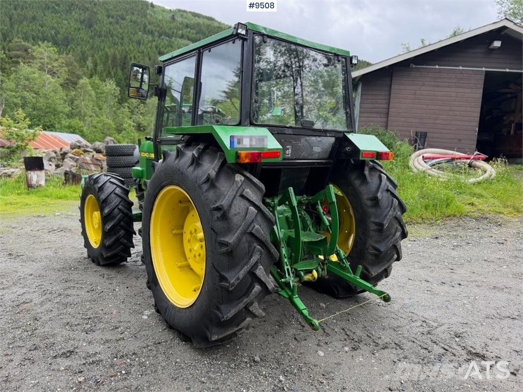 John Deere 2040 Tracteur