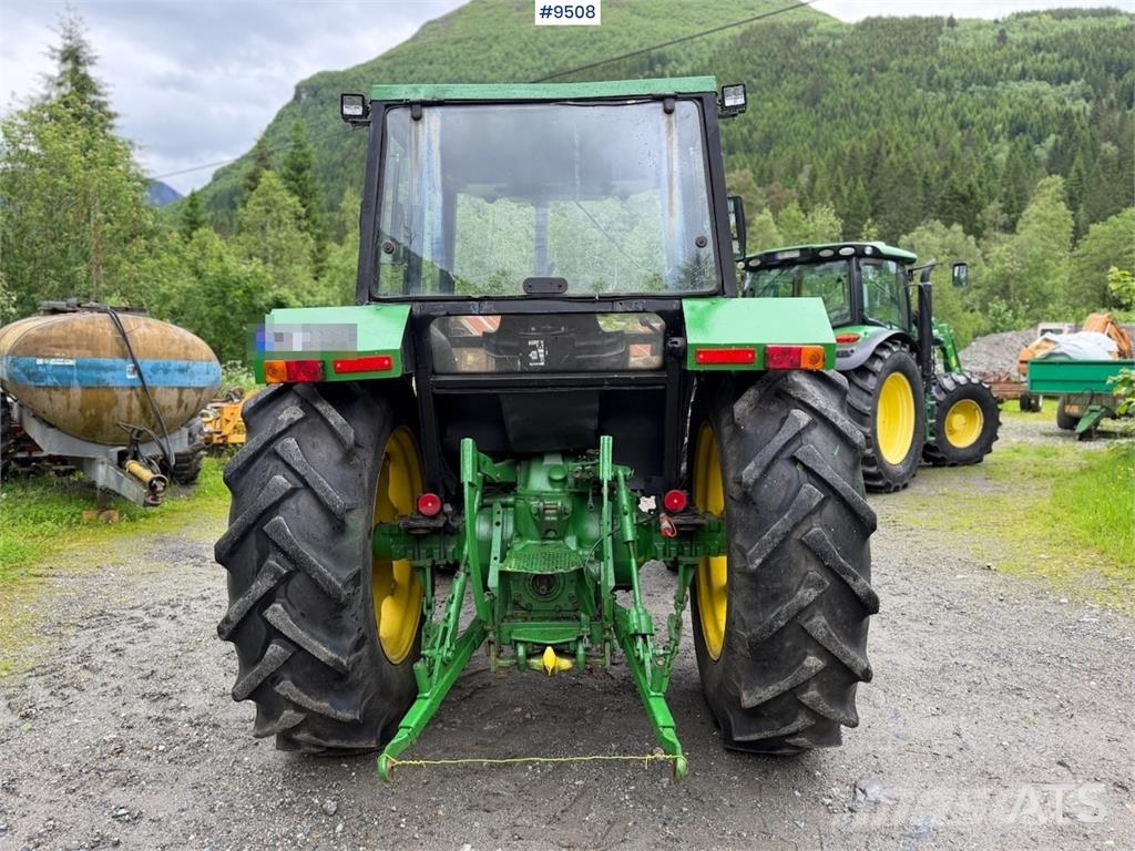 John Deere 2040 Tracteur