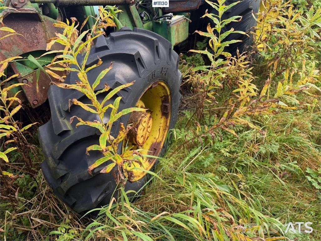 John Deere 2040S Traktorer