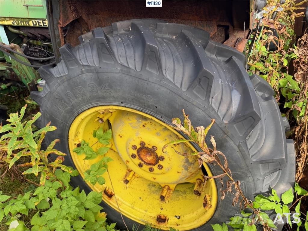 John Deere 2040S Traktorer