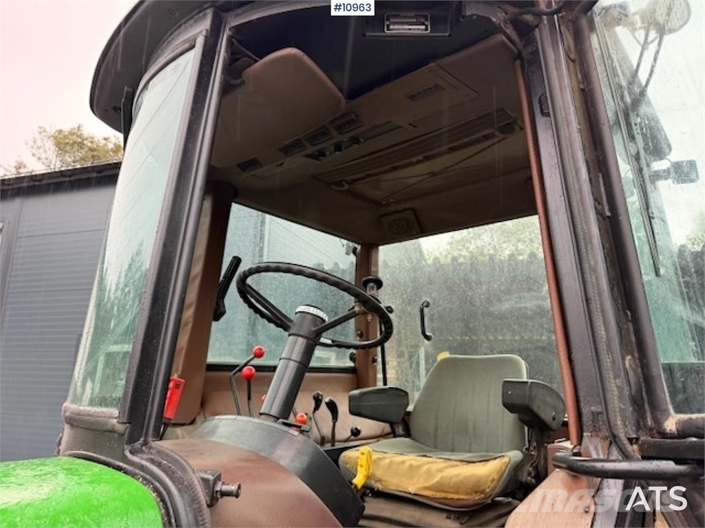 John Deere 2450 Synchron Tractors