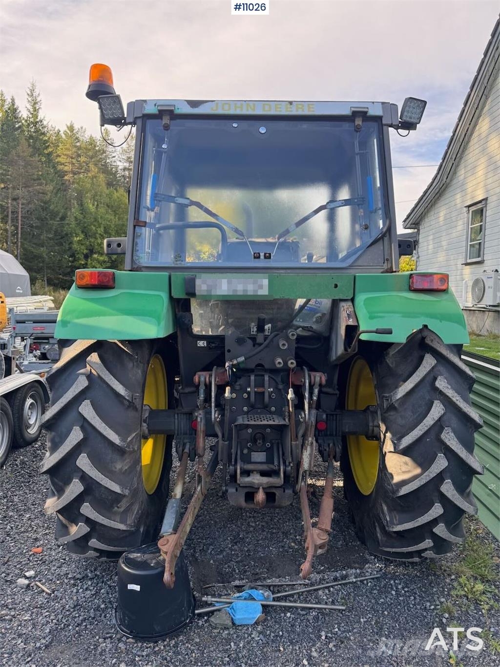 John Deere 3200 Tractors