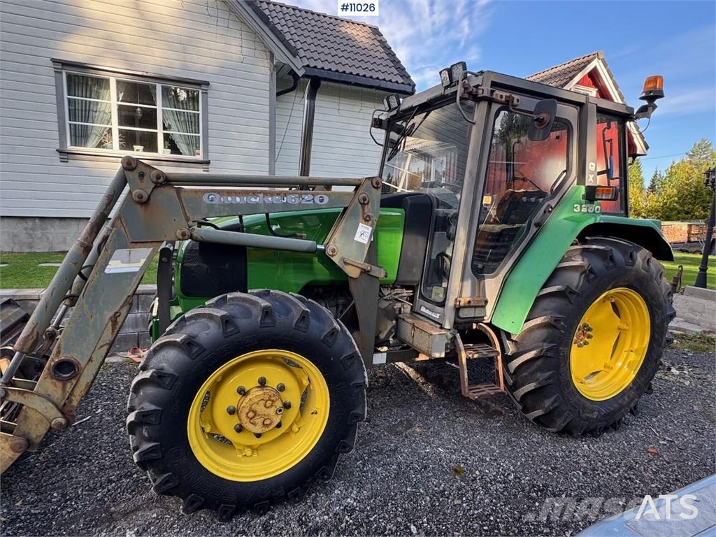John Deere 3200 Tractors