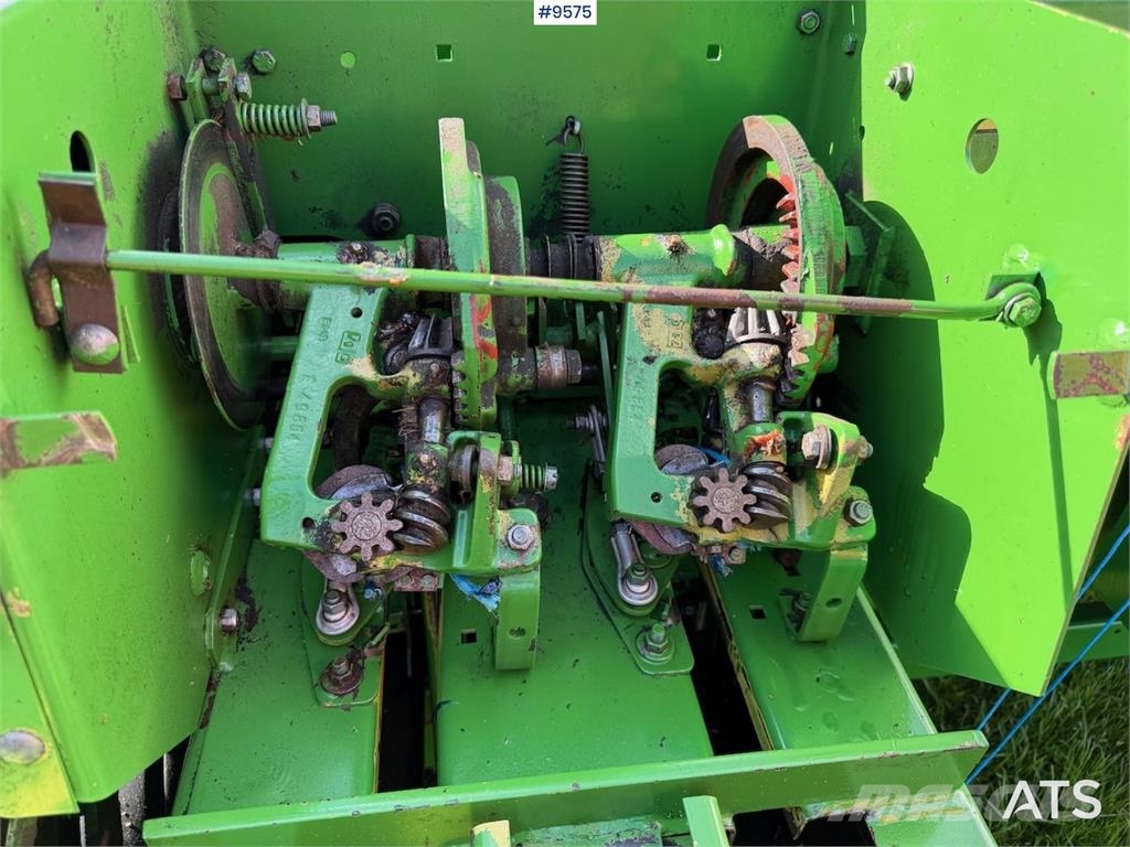 John Deere 332 A معدات أخرى للحصاد