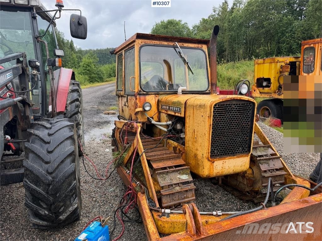 John Deere 450 Bulldoser Buldozer sobre oruga