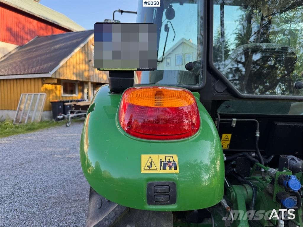 John Deere 5058E Tractors