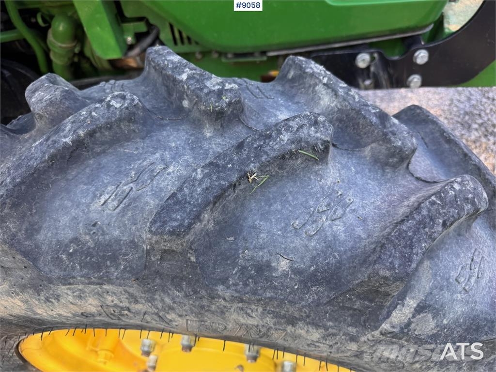 John Deere 5058E Tractors